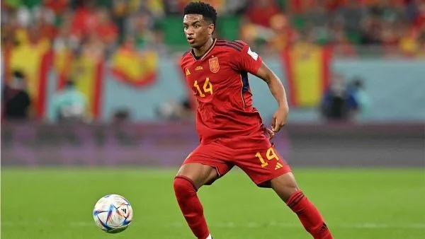 巴爾德是能撕裂整條邊線的存在