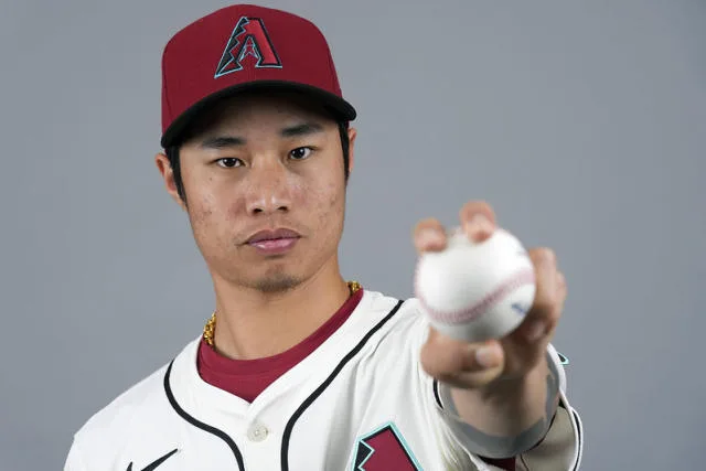 林昱珉以52.5萬美元簽約金亞利桑那響尾蛇隊