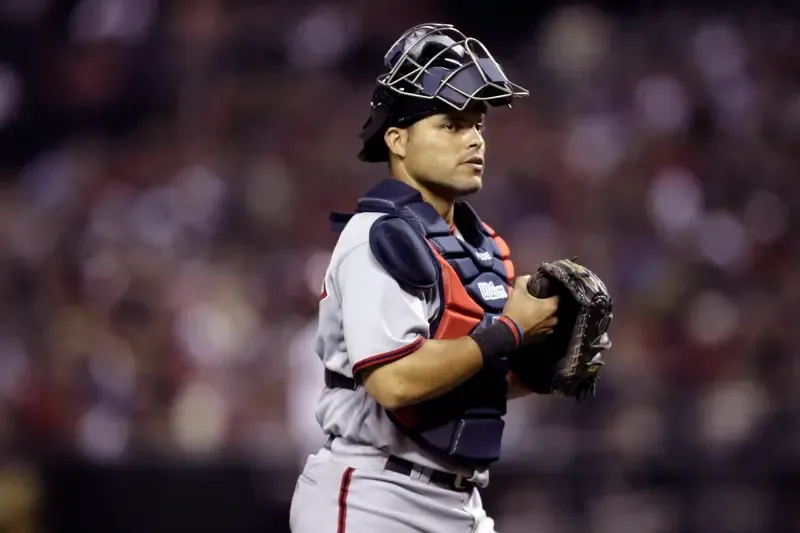 捕手（C）：Ivan Rodríguez（波多黎各）