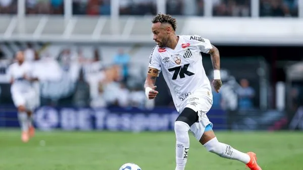 內馬爾宣布回歸桑托斯